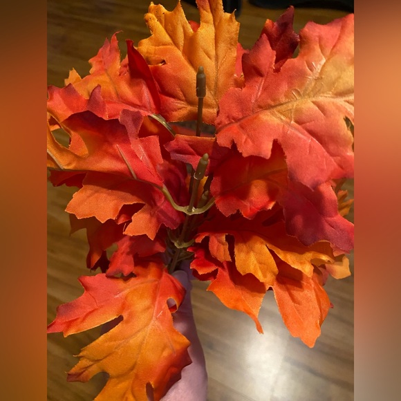 Bundle Autumn Floral Artificial Flower 🍁 Bunches (14 Total Bunches) - Picture 16 of 16